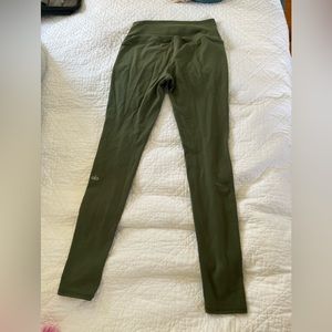 Alo High Wasted Olive Green Yoga Pants Size Medium